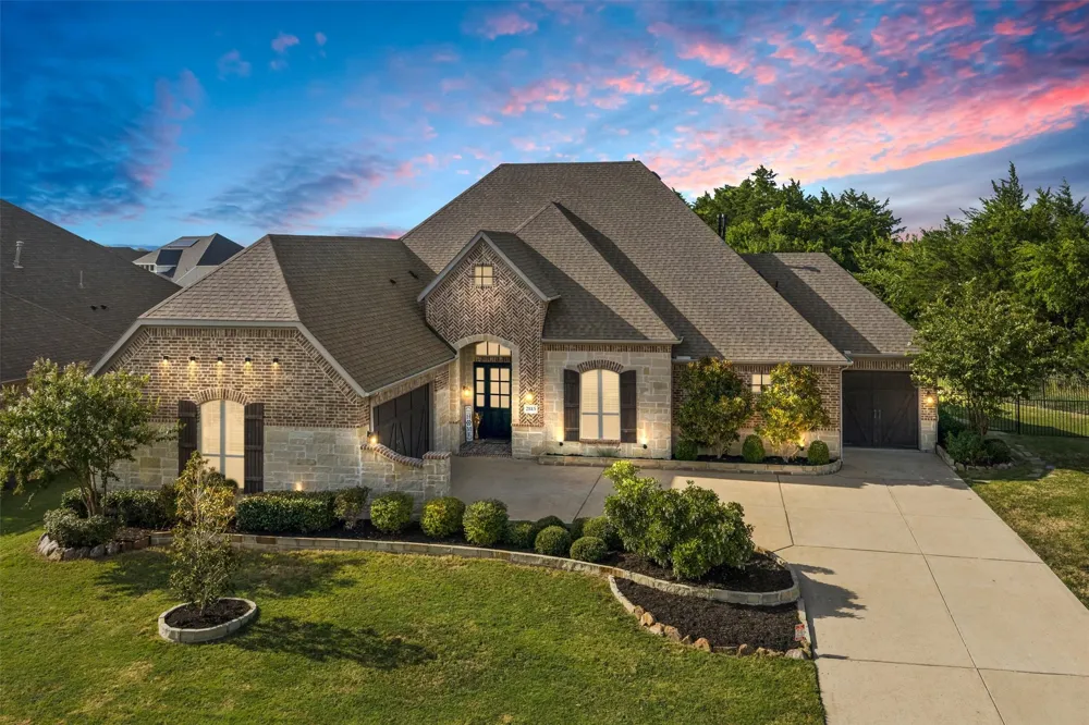 2815 Abundant Court Heath, TX 75126