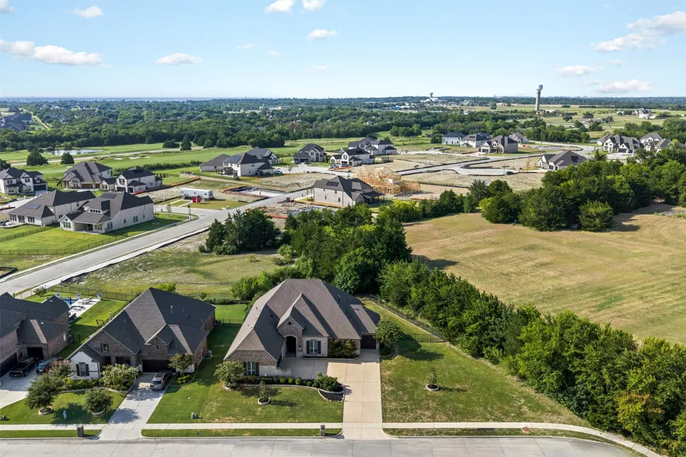 2815 Abundant Court Heath, TX 75126