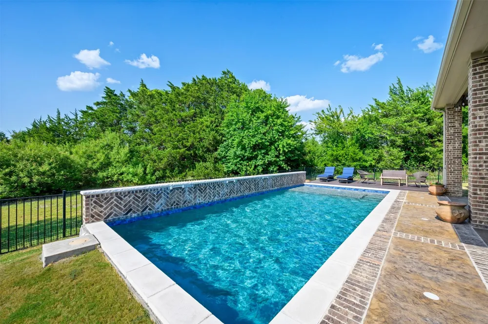 2815 Abundant Court Heath, TX 75126
