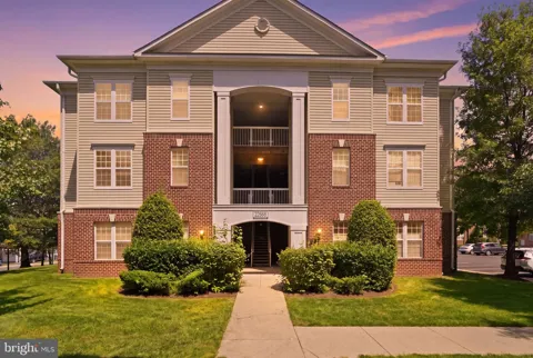 22668 BLUE ELDER TERRACE #304