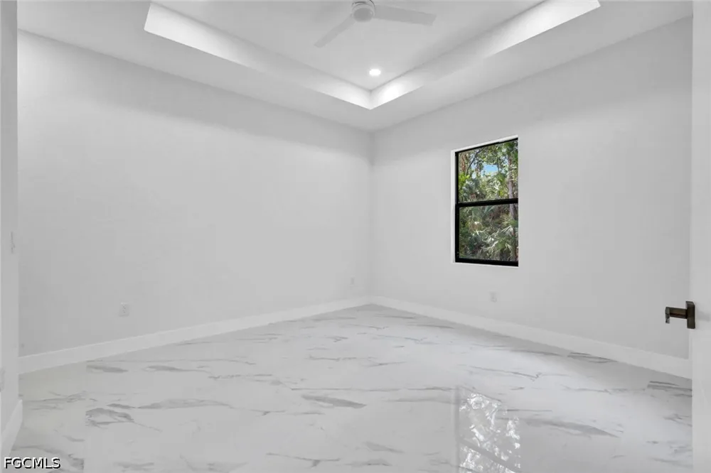 Royal Circle Labelle, FL 33935