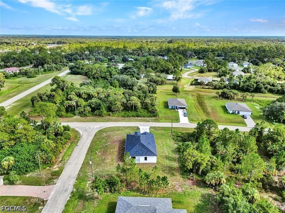 NE Tradewinds Circle Labelle, FL 33935