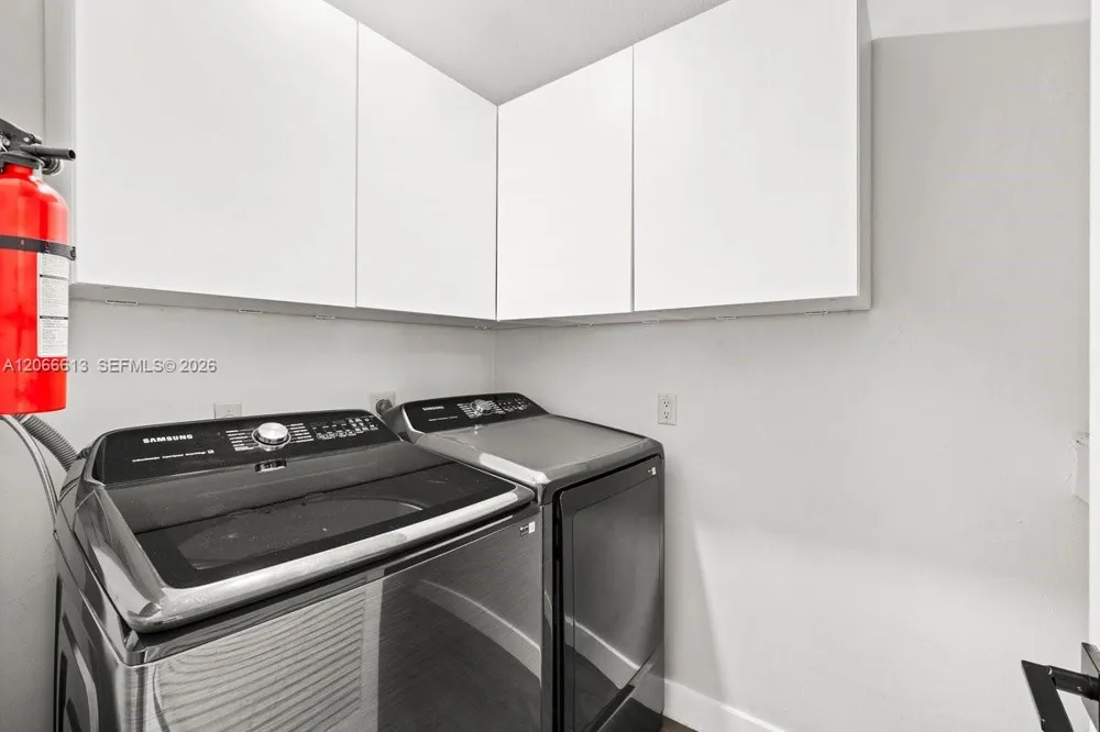 9370 BOCA GARDENS PKWY #D Boca Raton, FL 33496