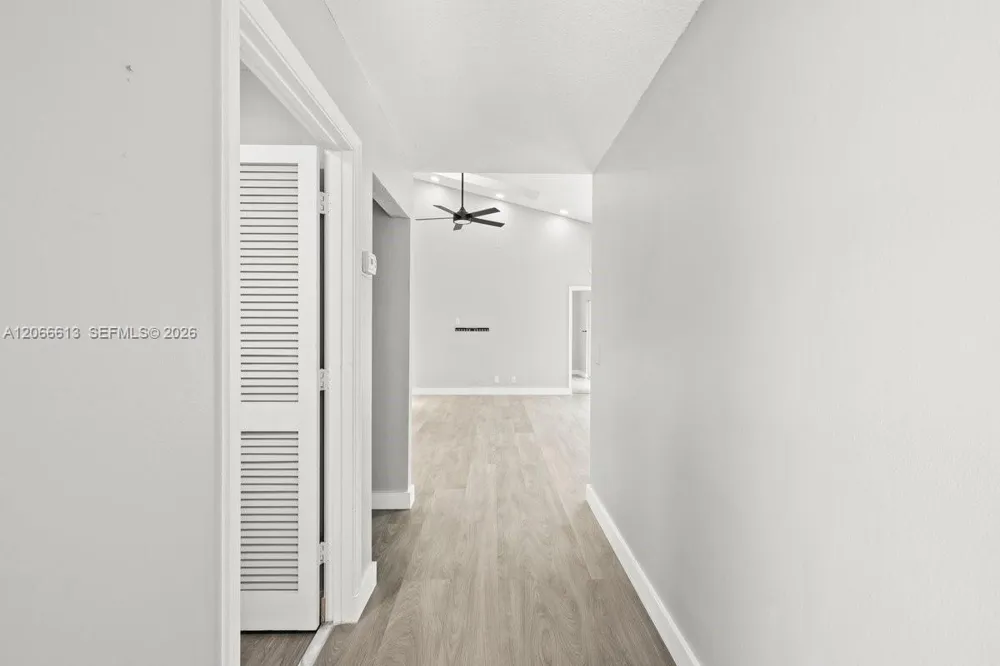 9370 BOCA GARDENS PKWY #D Boca Raton, FL 33496