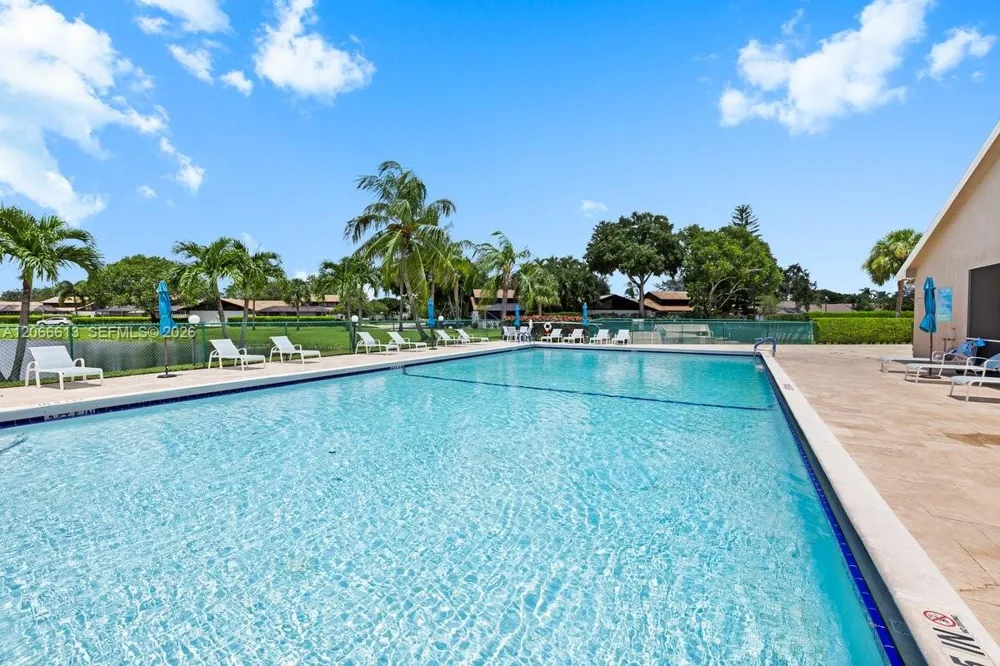 9370 BOCA GARDENS PKWY #D Boca Raton, FL 33496