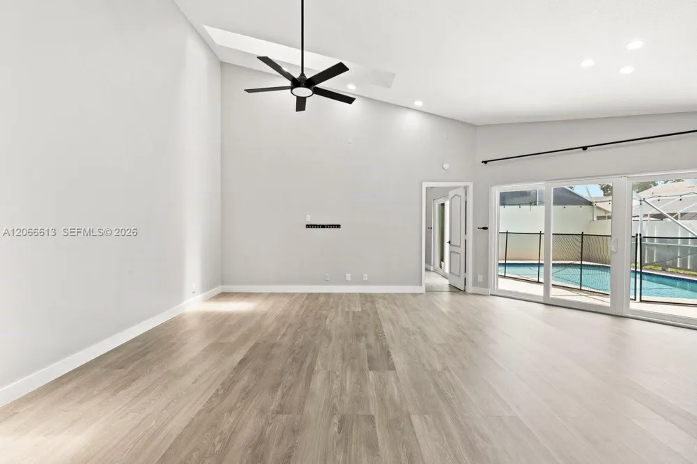 9370 BOCA GARDENS PKWY #D Boca Raton, FL 33496
