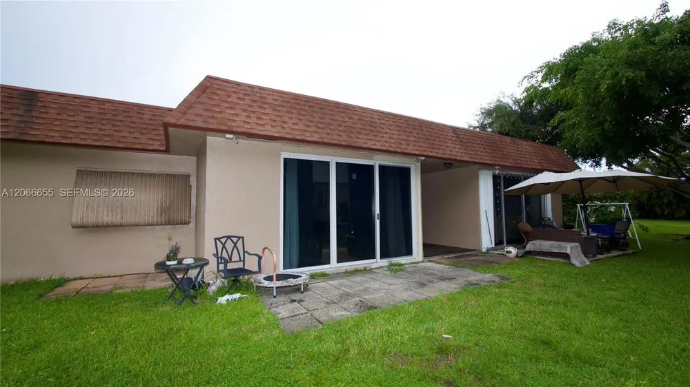 1904 Palmland Dr #3 Boynton Beach, FL 33436