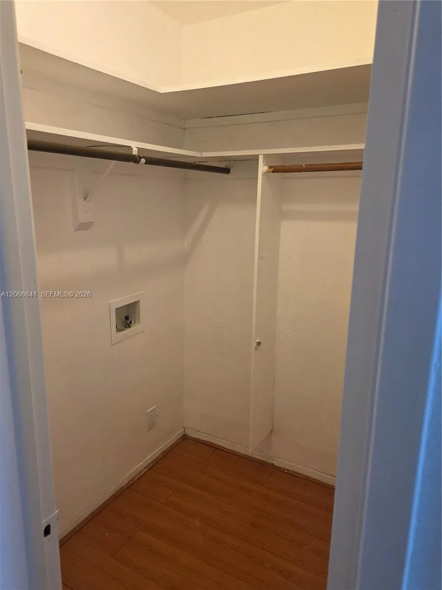 1500 SE 15th St #318 Fort Lauderdale, FL 33316