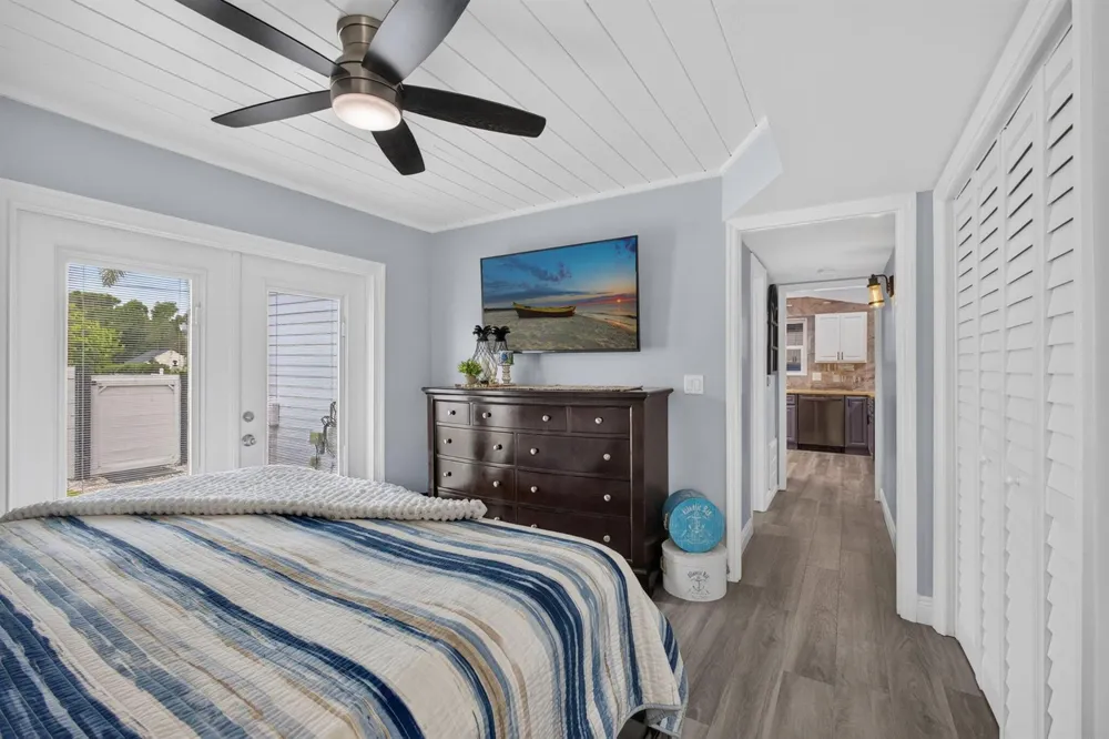 5723 SE ORANGE BLOSSOM TRAIL Hobe Sound, FL 33455