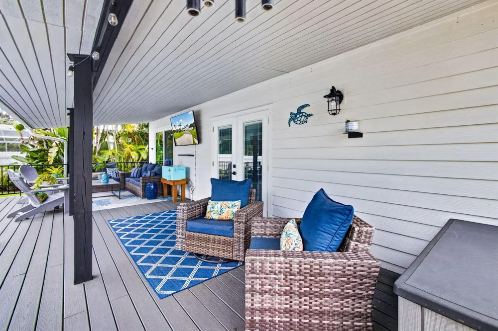 5723 SE ORANGE BLOSSOM TRAIL Hobe Sound, FL 33455