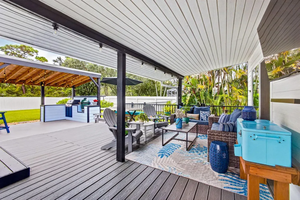 5723 SE ORANGE BLOSSOM TRAIL Hobe Sound, FL 33455