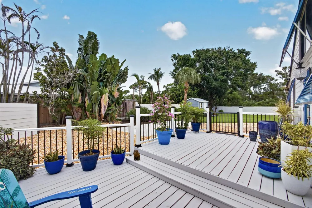 5723 SE ORANGE BLOSSOM TRAIL Hobe Sound, FL 33455