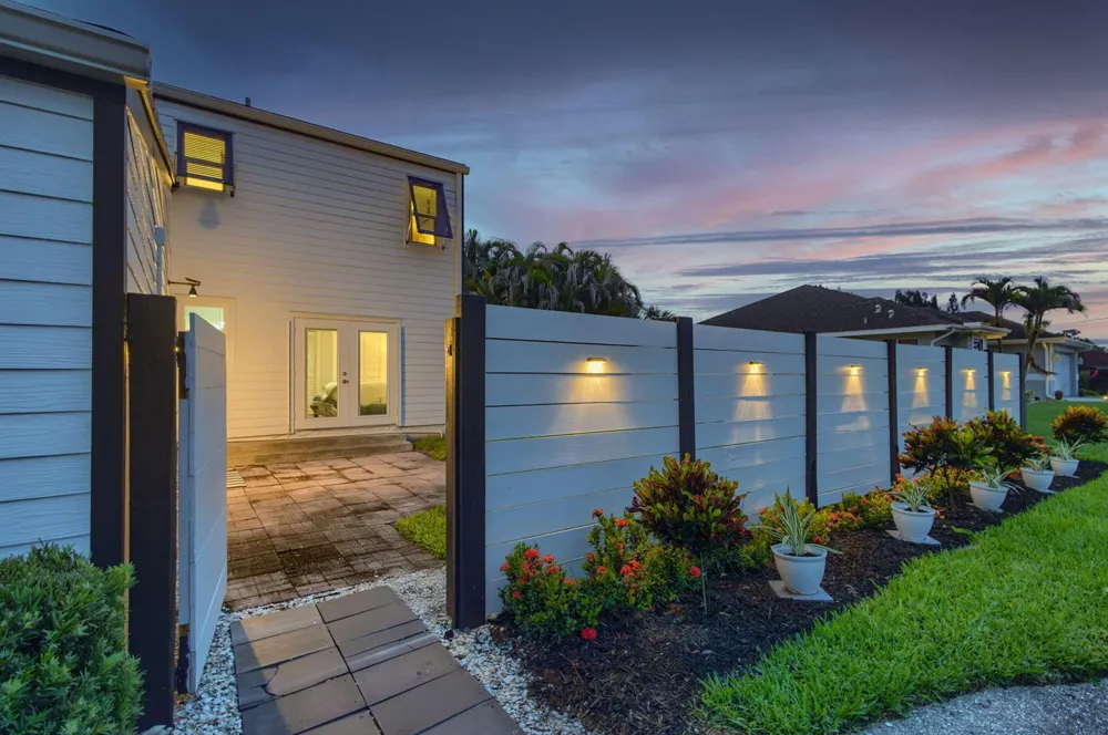 5723 SE ORANGE BLOSSOM TRAIL Hobe Sound, FL 33455