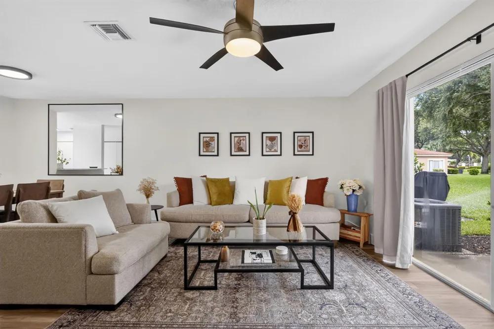 9899 KAMENA CIRCLE Boynton Beach, FL 33436