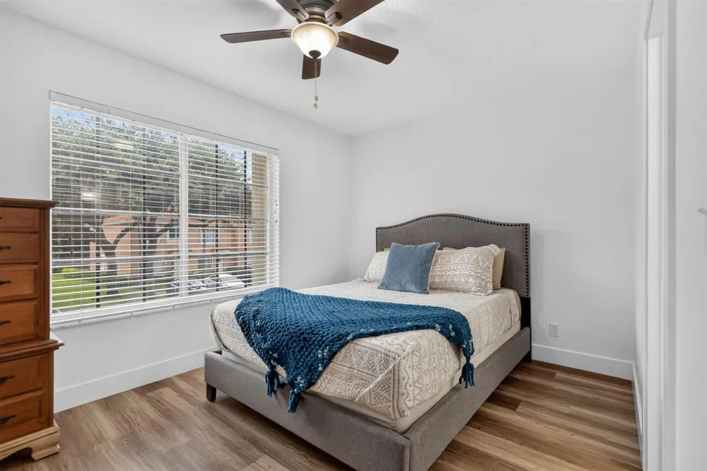 9899 KAMENA CIRCLE Boynton Beach, FL 33436