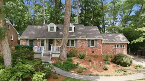 4402 Graham Road