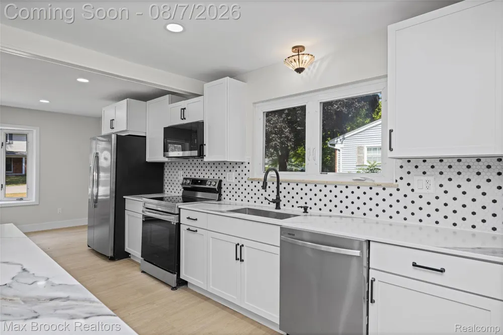 1874 Hopkins Drive Wixom City, MI 48393