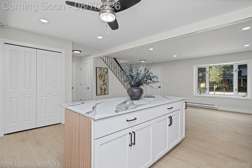 1874 Hopkins Drive Wixom City, MI 48393