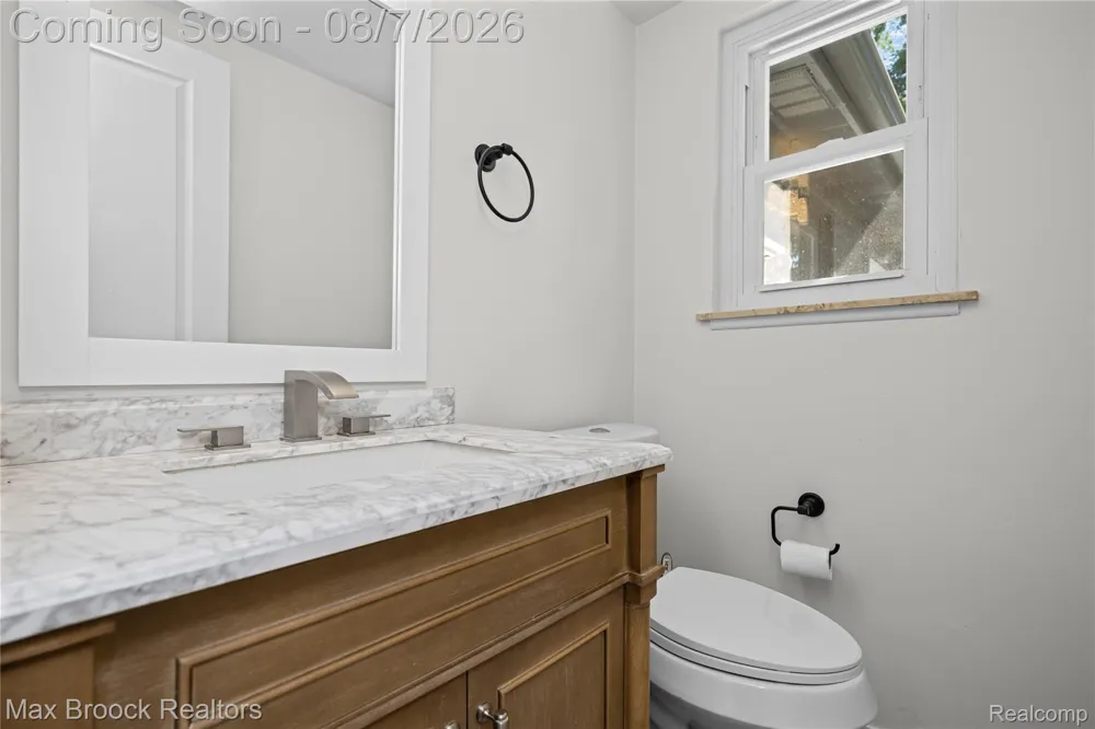 1874 Hopkins Drive Wixom City, MI 48393