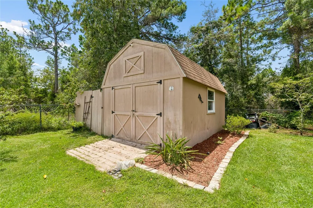 8293 NITTANY ROAD Weeki Wachee, FL 34613