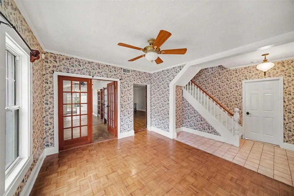 1509 W WINDHORST ROAD Brandon, FL 33510