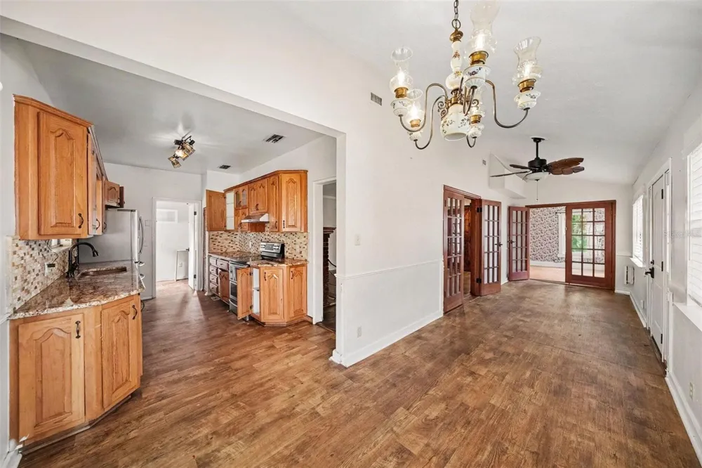 1509 W WINDHORST ROAD Brandon, FL 33510