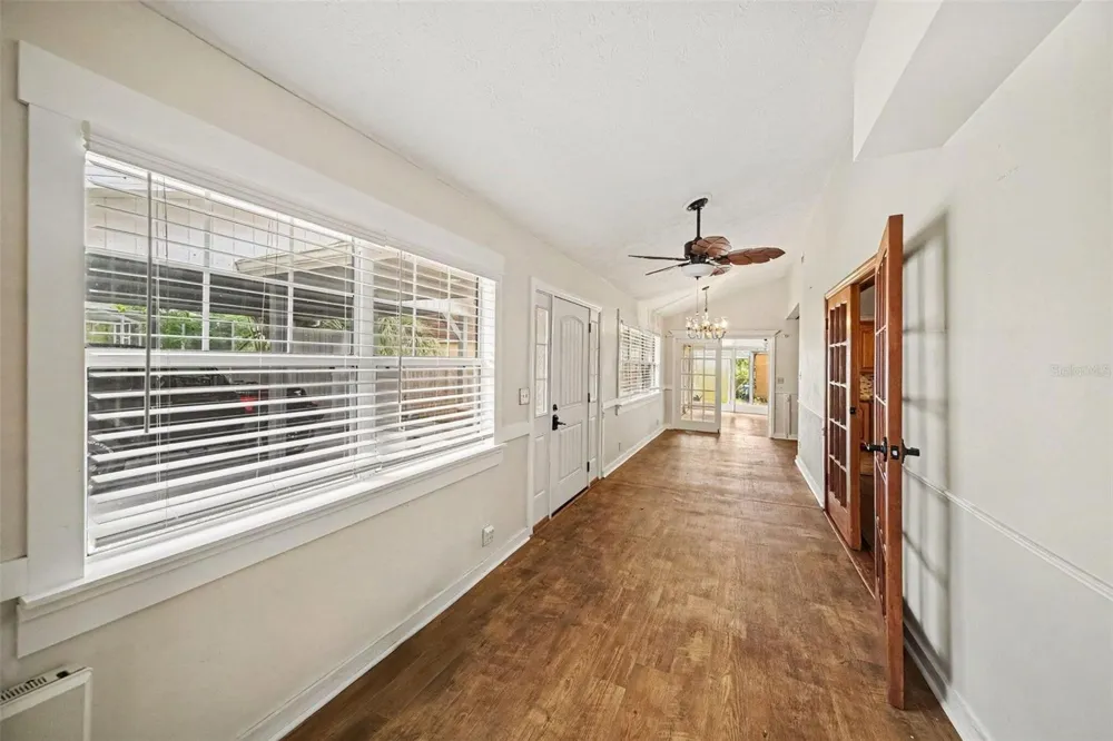 1509 W WINDHORST ROAD Brandon, FL 33510