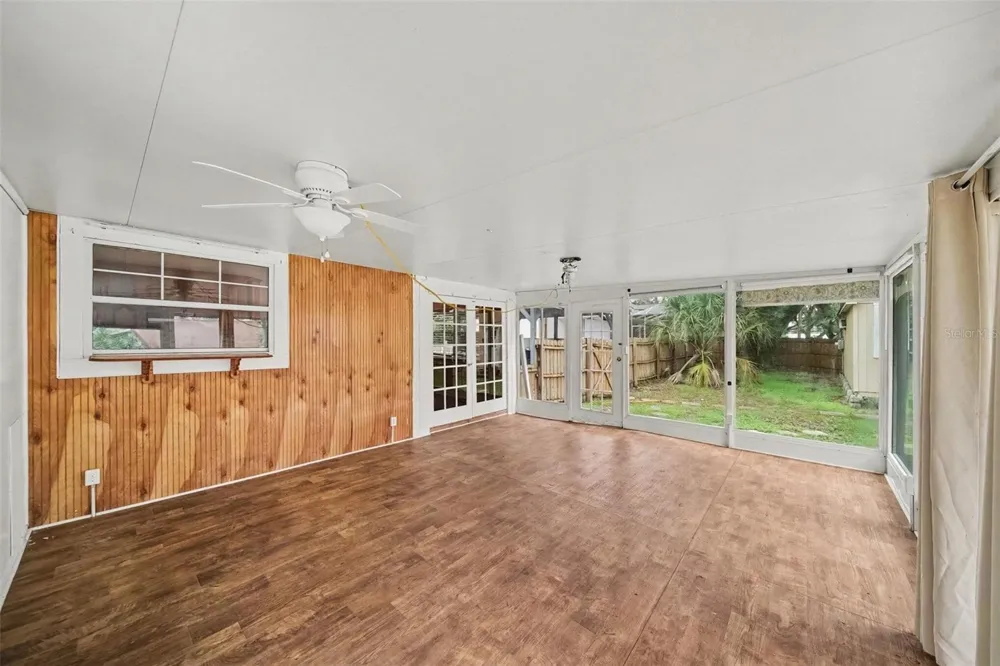 1509 W WINDHORST ROAD Brandon, FL 33510