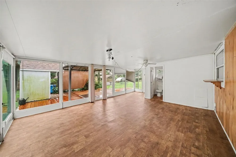 1509 W WINDHORST ROAD Brandon, FL 33510