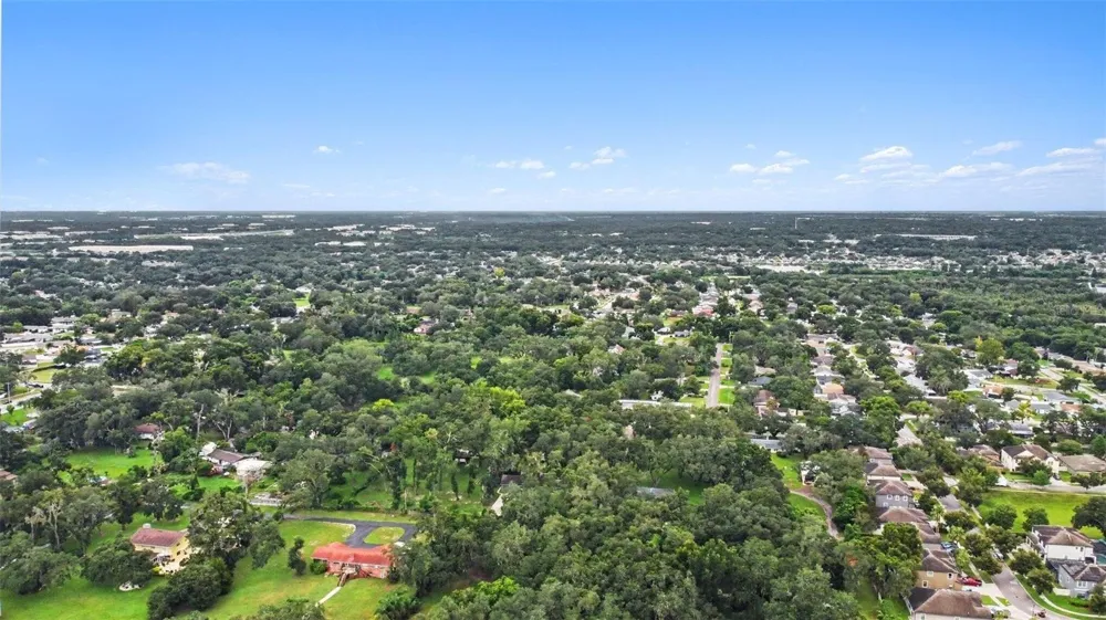 1509 W WINDHORST ROAD Brandon, FL 33510