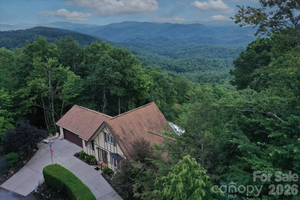 2484 Connestee Trail Brevard, NC 28712