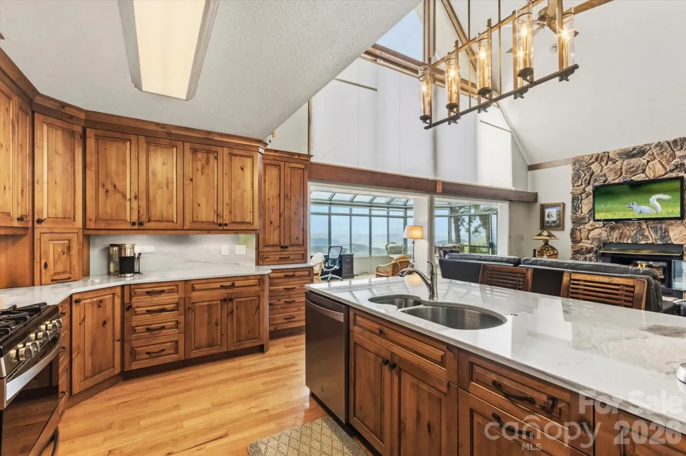 2484 Connestee Trail Brevard, NC 28712
