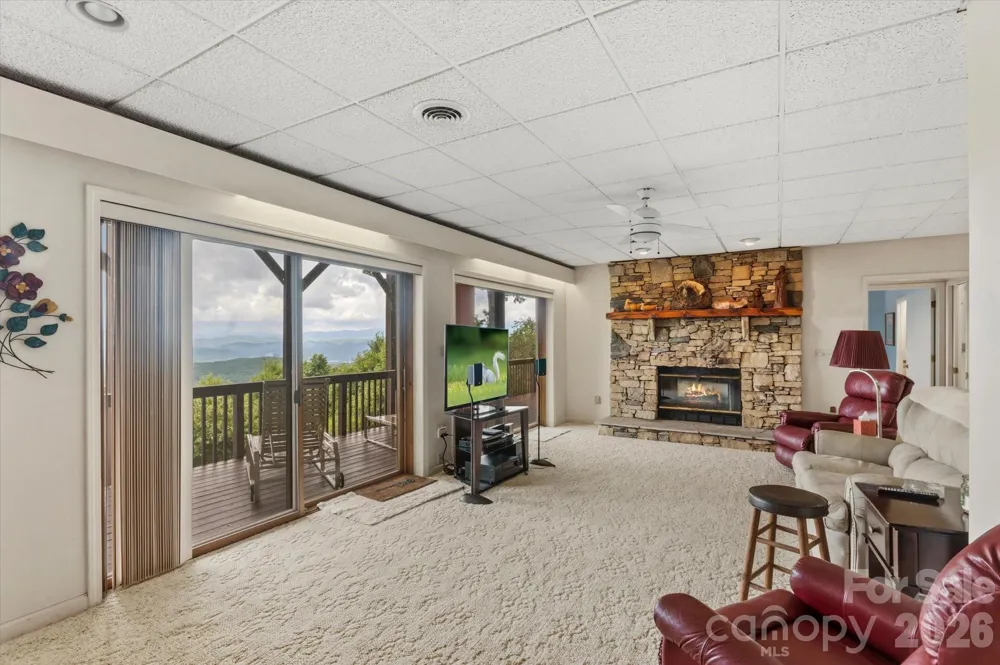 2484 Connestee Trail Brevard, NC 28712