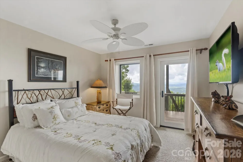 2484 Connestee Trail Brevard, NC 28712