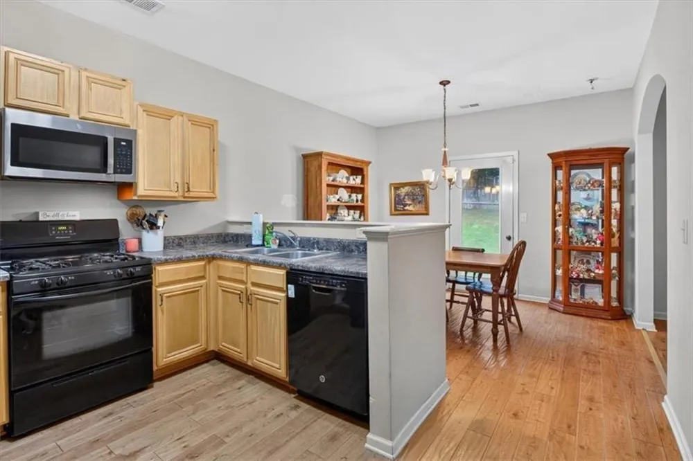 257 Bethany Manor Court Ball Ground, GA 30107