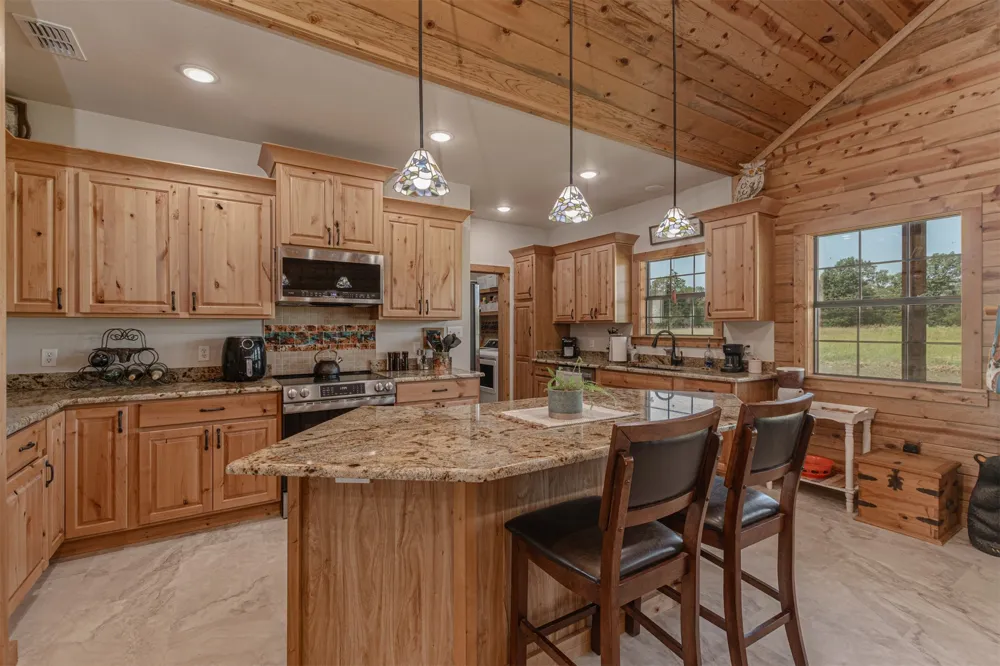 2141 Rs County Road 2250 Alba, TX 75410