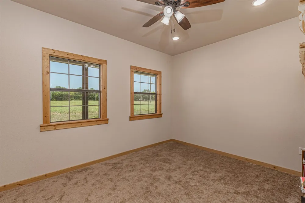 2141 Rs County Road 2250 Alba, TX 75410