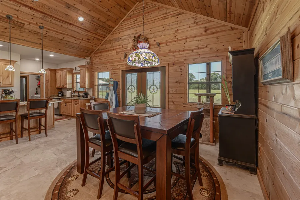 2141 Rs County Road 2250 Alba, TX 75410