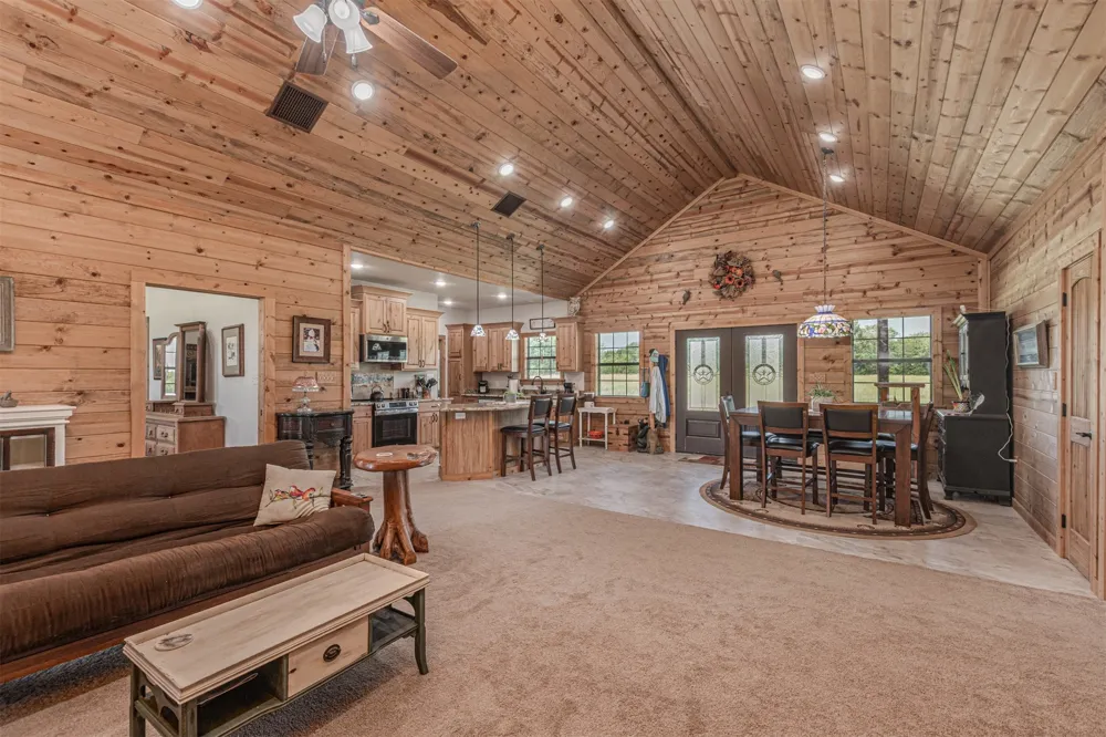 2141 Rs County Road 2250 Alba, TX 75410