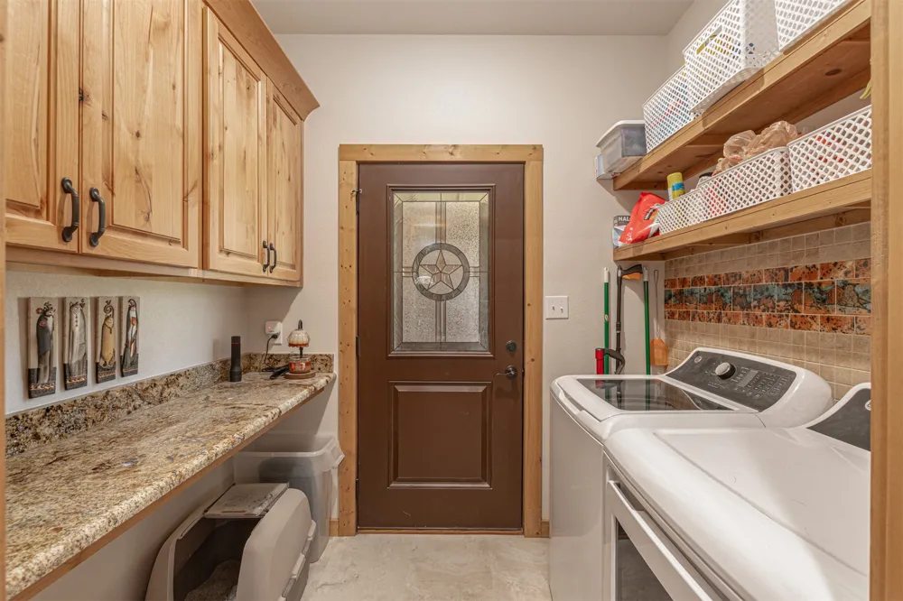 2141 Rs County Road 2250 Alba, TX 75410