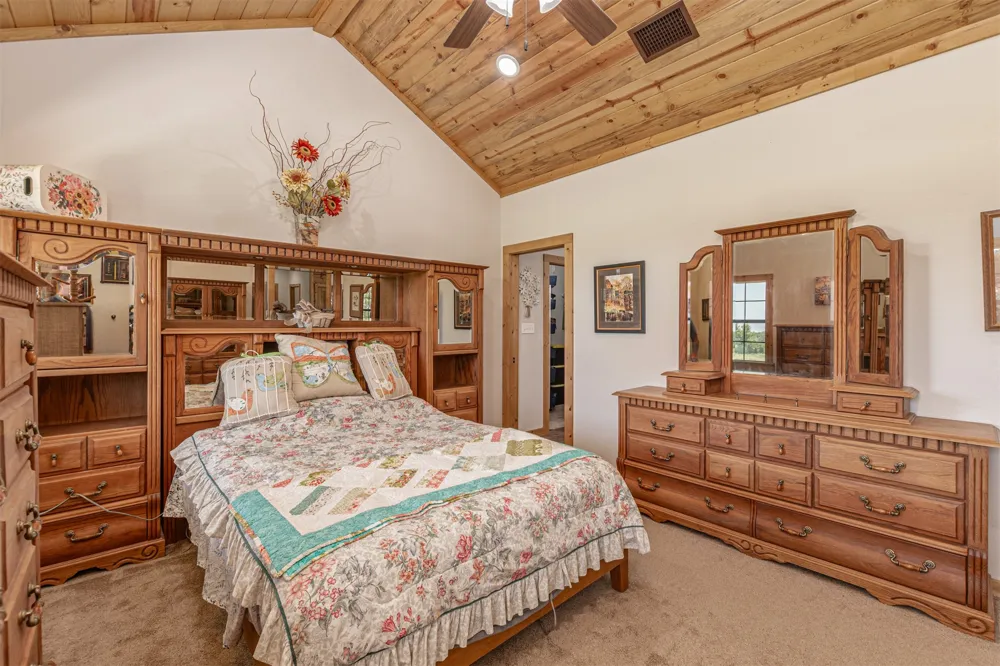 2141 Rs County Road 2250 Alba, TX 75410