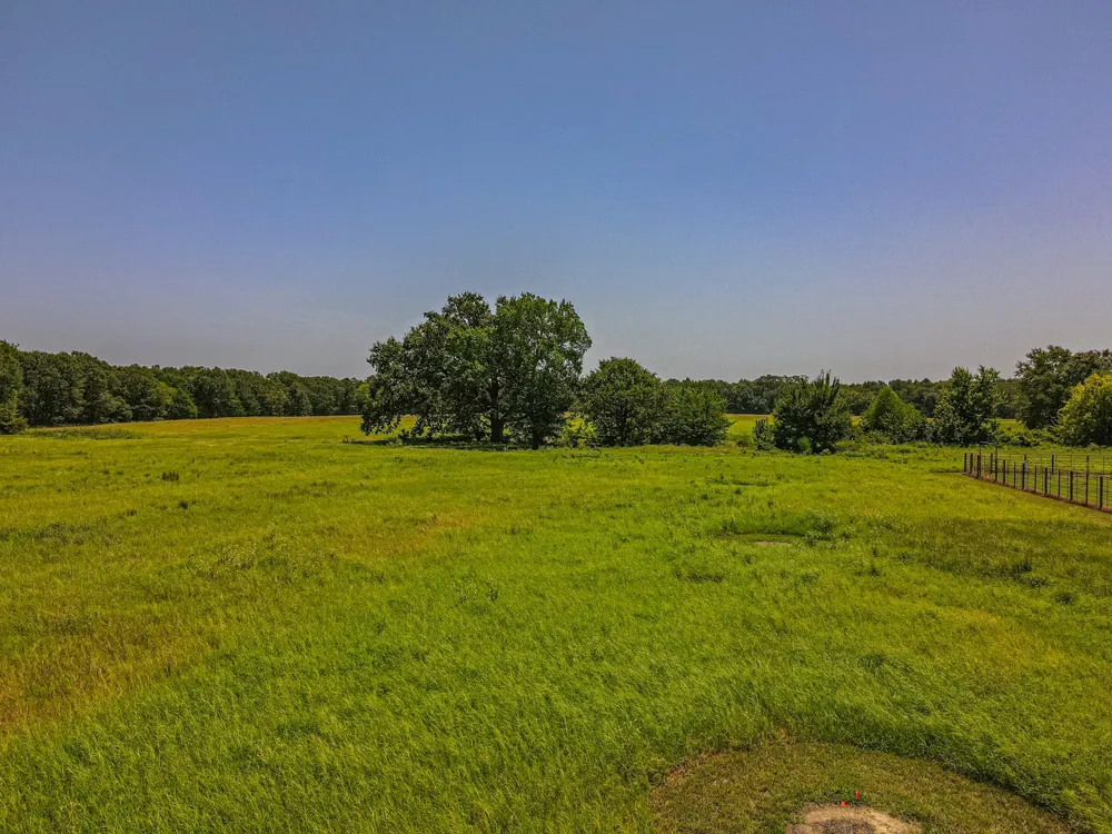 2141 Rs County Road 2250 Alba, TX 75410