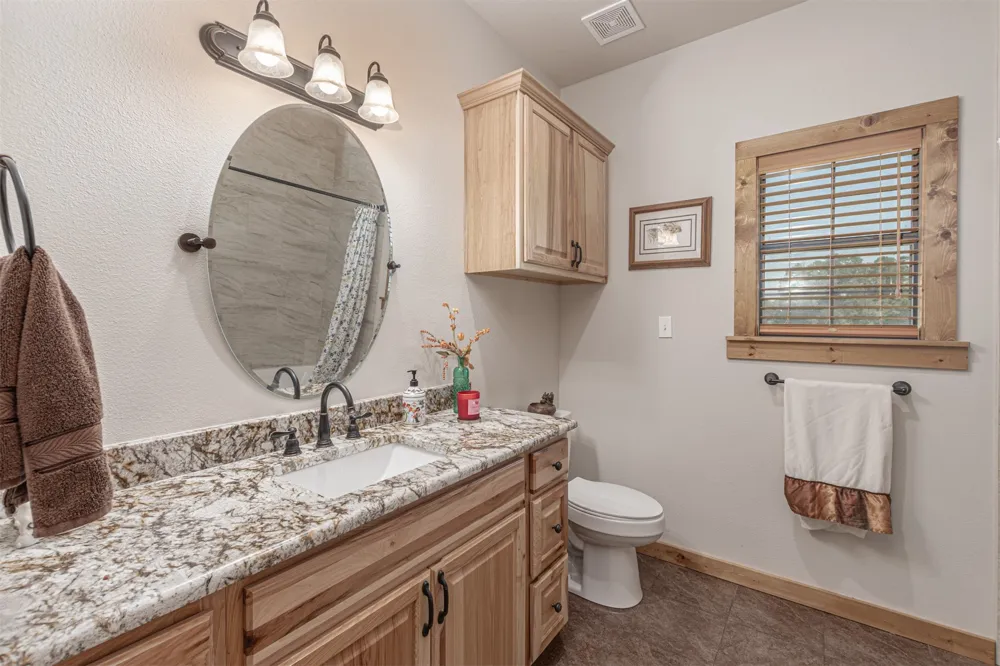2141 Rs County Road 2250 Alba, TX 75410