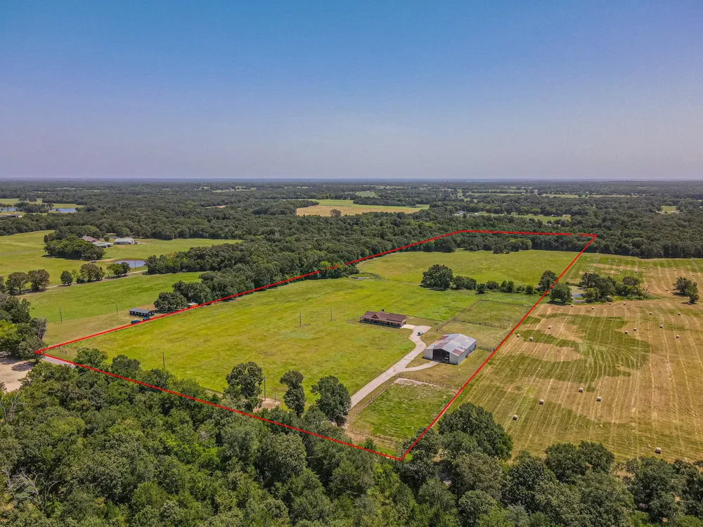 2141 Rs County Road 2250 Alba, TX 75410