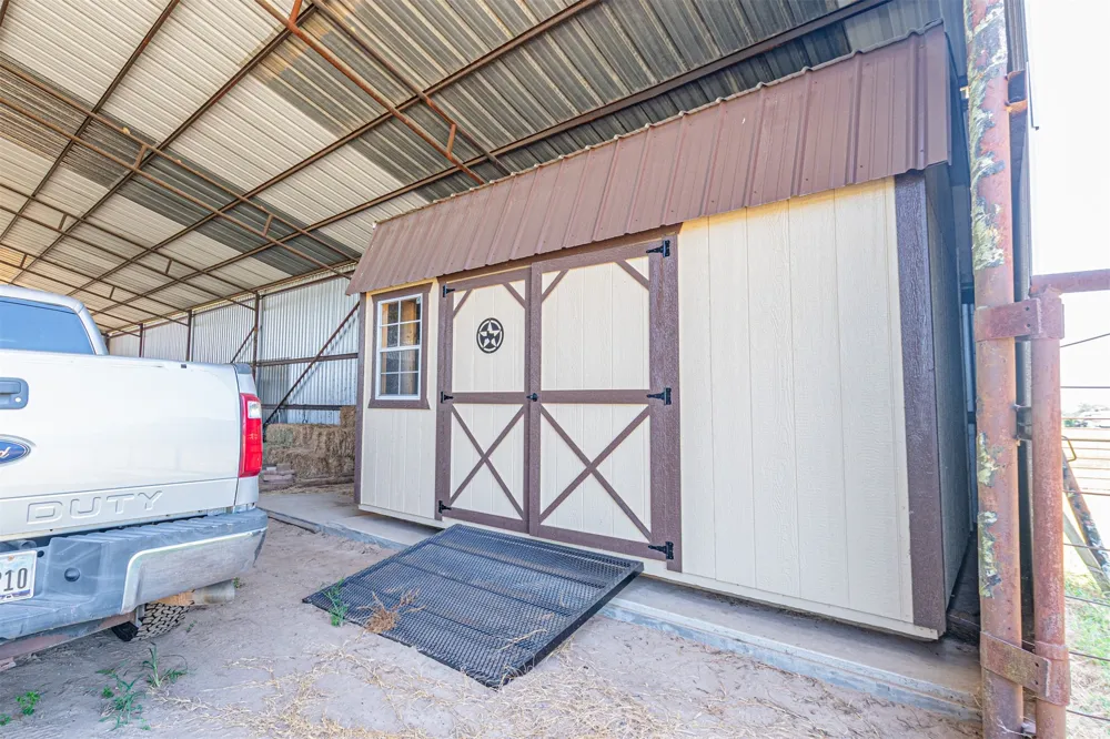 2141 Rs County Road 2250 Alba, TX 75410