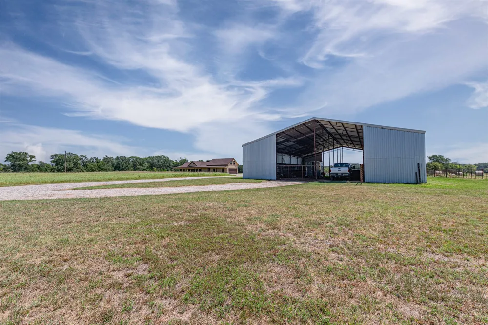 2141 Rs County Road 2250 Alba, TX 75410