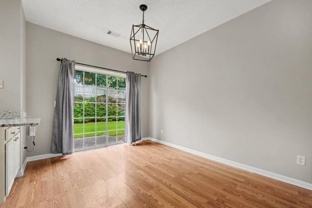 1732 Stanwood Drive NW Kennesaw, GA 30152