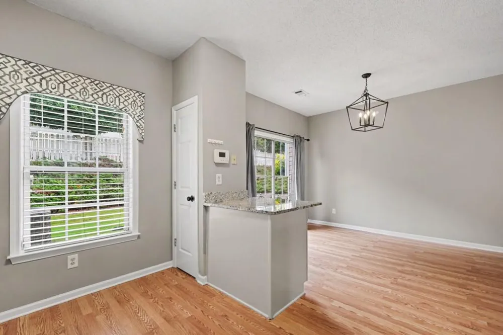 1732 Stanwood Drive NW Kennesaw, GA 30152