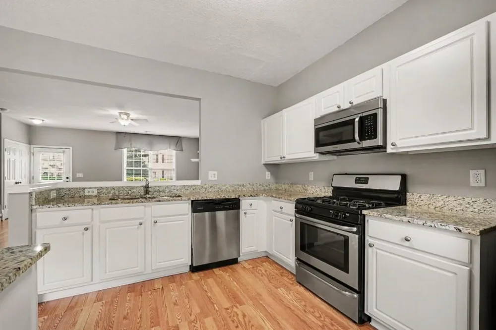 1732 Stanwood Drive NW Kennesaw, GA 30152