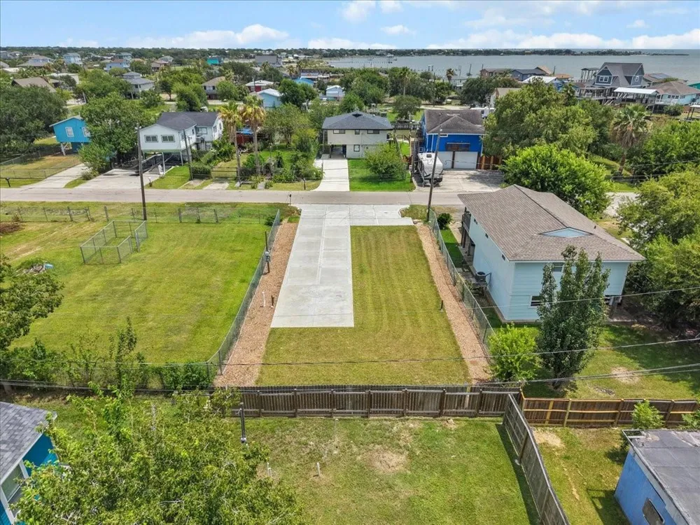 1040 Star Drive San Leon, TX 77539